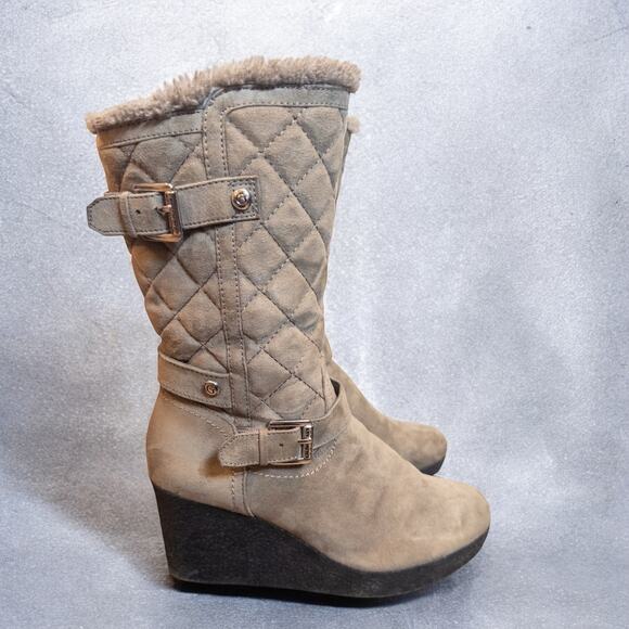 Vintage Y2K Guess Quilted Faux Suede Wedge Faux Fur Lined Buckle Wedge Boots 6 - Picture 5 of 10